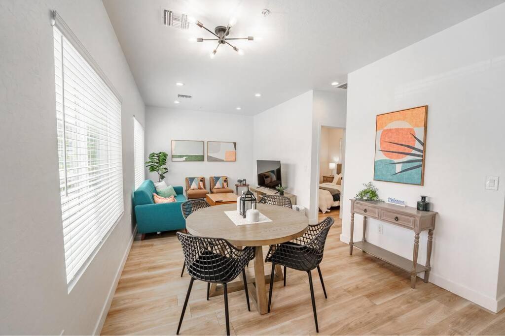 Stunning In Midtown, Private Courtyard Phoenix
