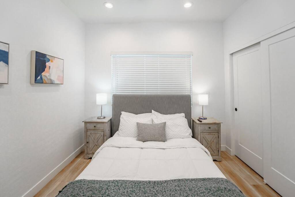 Villa Stunning In Midtown, Private Courtyard *